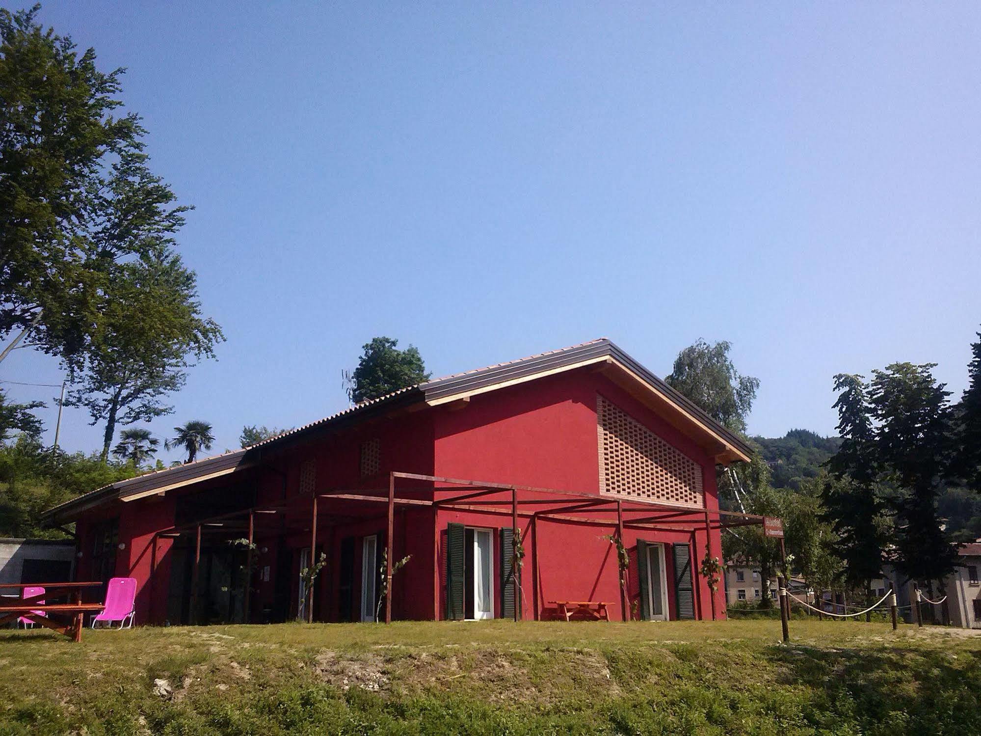 拉韦诺-蒙贝洛 罗萨之家旅舍旅舍 外观 照片